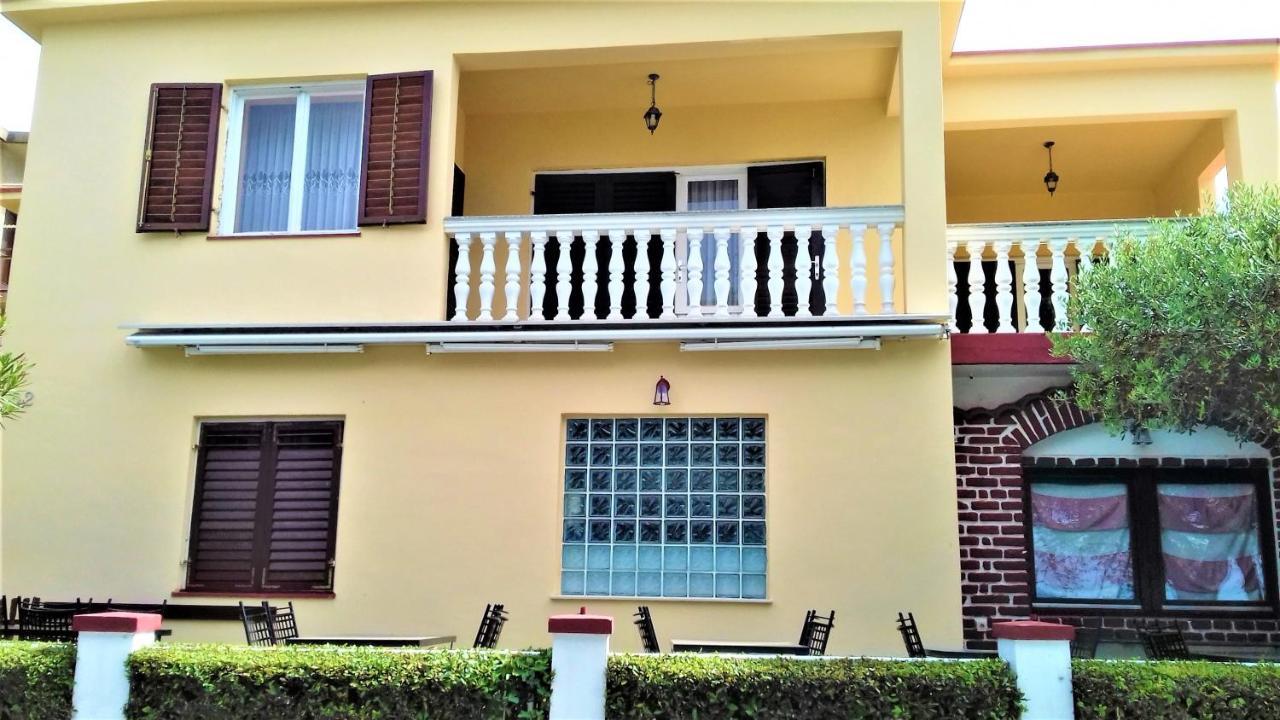 Branko Fabijanic Front Row By The Sea Apartment Selce Exterior foto