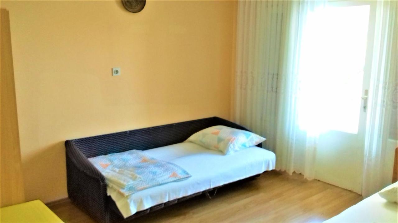 Branko Fabijanic Front Row By The Sea Apartment Selce Exterior foto