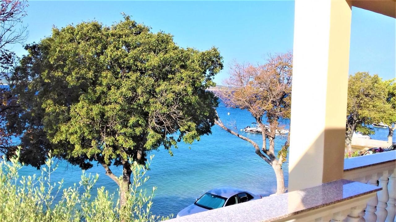 Branko Fabijanic Front Row By The Sea Apartment Selce Exterior foto