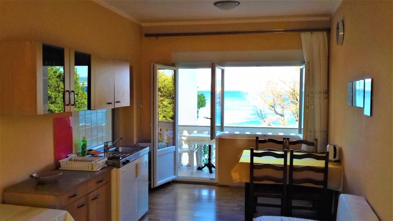 Branko Fabijanic Front Row By The Sea Apartment Selce Exterior foto